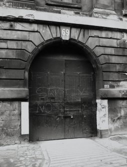 Glasgow, 65-73 James Watt Street, Warehouses.
Detail of arched doorway for vehicles on James Watt Street frontage.