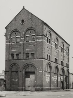 Glasgow, 94-96 Milnpark Street.
General view from West.
