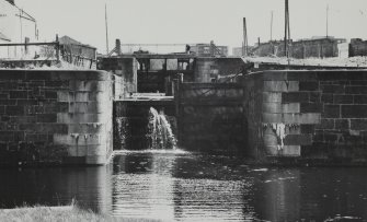 Glasgow, Maryhill, Forth & Clyde Canal, Maryhill Locks.
General view of flight of locks from North-West.