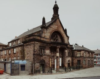 Glasgow, 98-100 Pollokshaws Road, Chalmers Free Church
Gneral view from South.