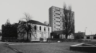 Glasgow, 2091 Pollokshaws Road, Pollok United Presbyterian Church
General view from South West.

