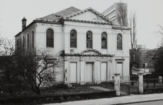 Glasgow, 2091 Pollokshaws Road, Pollok United Presbyterian Church
General view from North West.

