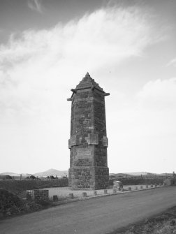 View of the Harlaw Monument from NE.