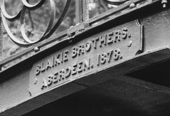 Detail of manufacturer's name plate (Blaikie Brothers, Aberdeen, 1878)
