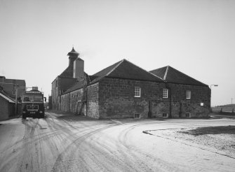 General view of Maltings and Kiln block from SE.