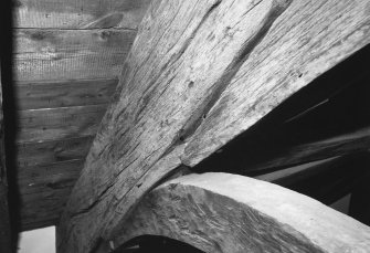 Interior.
Detail of principal rafter and arch brace of truss 1.