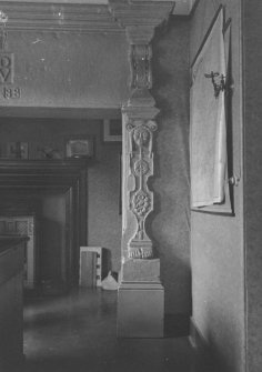 Interior.
Detail of fireplace.