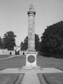 Monument and gate lodges, view from South