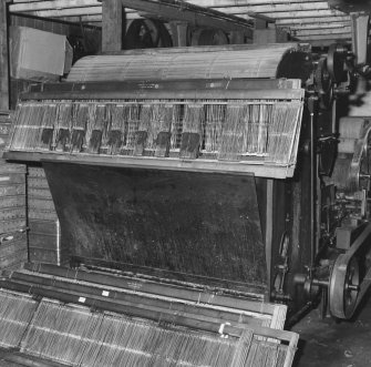 Interior.
View of automatic feeder.