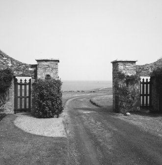 Gatepiers to west of castle, view from south