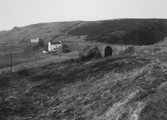 Lybster, Harbour Road, Bridge
General view from NE