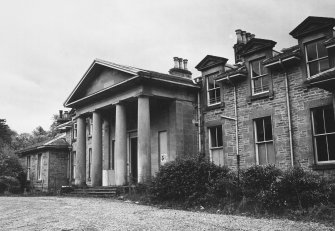 Oblique exterior view of entrance front