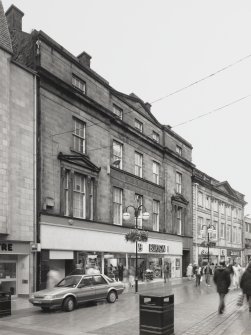 General view of 35 - 41 High Street from south west