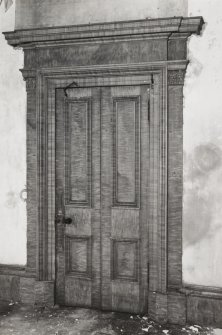 First floor drawing room, view of door