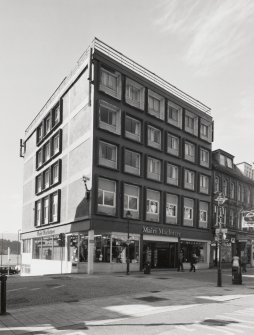 View of Mairi Macintyre building from S