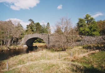 General view of bridge from SW