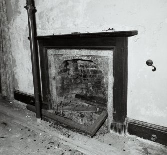 First floor, drawing room, fireplace, detail