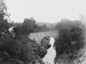 General view of bridge and gorge from W.

