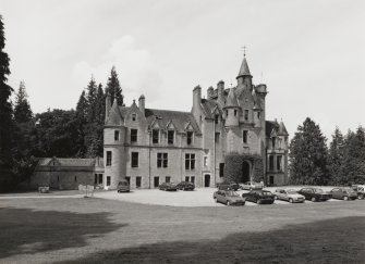 Entrance front, view from S