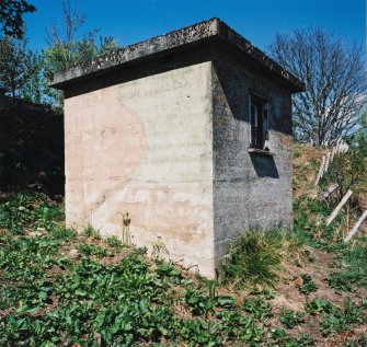 View from SE of small camouflaged concrete building immediately to N of observation post.