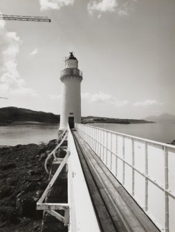Skye, Eilean Ban, Kyleakin Lighthouse.
View from E-N-E of lighthouse, also showing the structure of the iron and wood walkway.