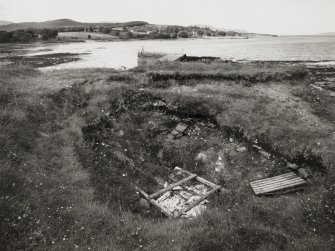 Skye, Broadford, Limekiln.
View from South-West on top of kiln, looking into collapsed pot.