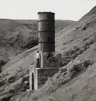 View of the kiln from NNE (with adult human for scale)