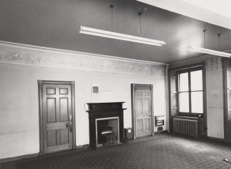 Edinburgh, 33 Bernard Street, interior.
General view of board room, ground floor.