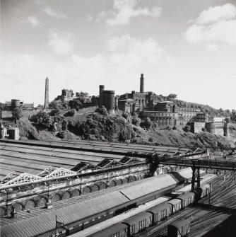 Edinburgh, Calton Hill.
View of Calton Hill, St Andrew's House and Waverley Station from Noth Bridge.