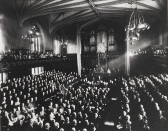 Interior-view of Assembly in the year of the union of the Church of Scotland and the Free Church