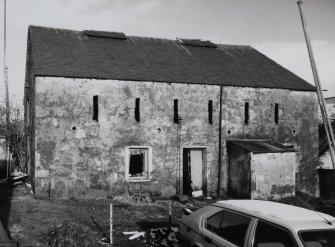 Inveraray, Barn Brae Garage.
View of barn from South in derelict state.