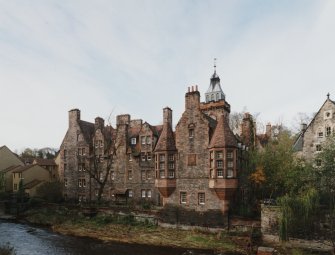 Edinburgh, Damside, Well Court Hall.
View from South-East.