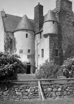 Argyll, Barcaldine Castle.
General view from South-East.