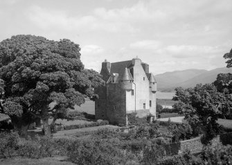 Argyll, Barcaldine Castle.
General view from North-West.