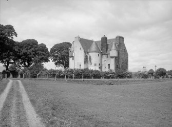 Argyll, Barcaldine Castle.
General view from South-West.