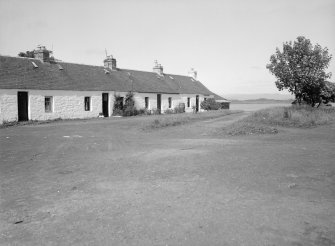 General view of cottages, no.s 4, 5, 6, 7.