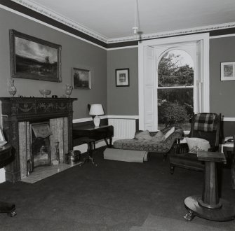 Edinburgh, 22 York Road, Grange House, interior.
View of dining room from East.