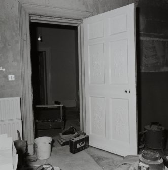 Edinburgh, 22 York Road, Grange House, interior.
Detail of drawing room panelled door.