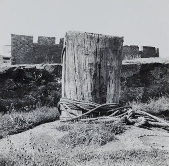 Detail of mooring post.