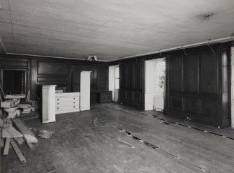 Interior.
View of living hall.