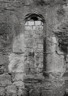 View of vesica window at E end of S wall.