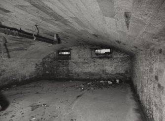 Interior.
View of vaulted cellar.