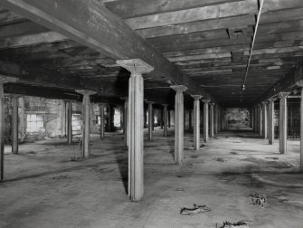 Glasgow, 65-73 James Watt Street, Warehouses, Interior.
General view of fourth floor from North.
