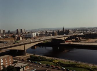 Glasgow, Inner Ring Road, Kingston Bridge.
General view.