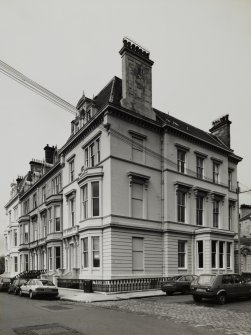 Glasgow, 3 Park Terrace
General view from South East.