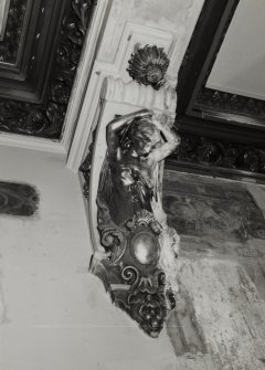 Glasgow, 3 Park Terrace, interior
Detail of decorative corbel in first floor South room.