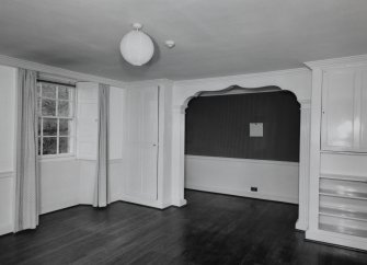 Interior.
First floor ladies drawing room, view from South showing archway.