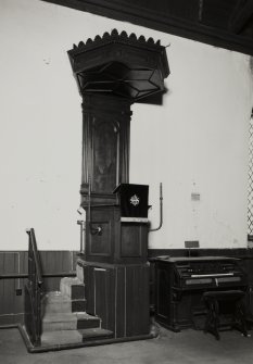 Interior.
View of pulpit.