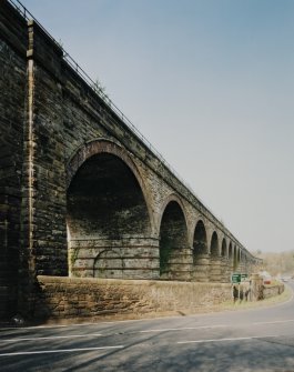 Oblique view from ESE of NE side of viaduct