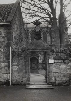 Roslin, Roslin Chapel.
View from entrance gate to Chapel grounds.